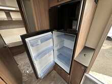 Bailey Unicorn Black Pamplona 2020 Caravan8