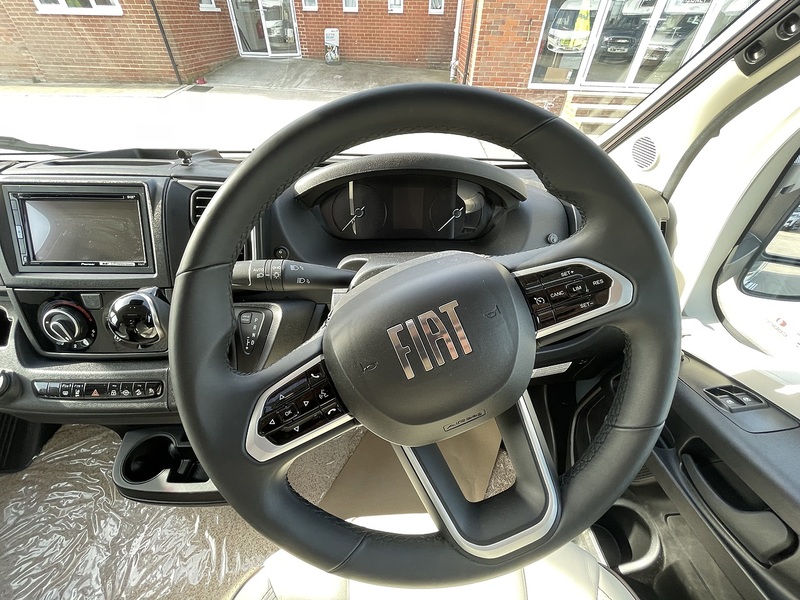 Burstner B66 2025 690TD - Large 5