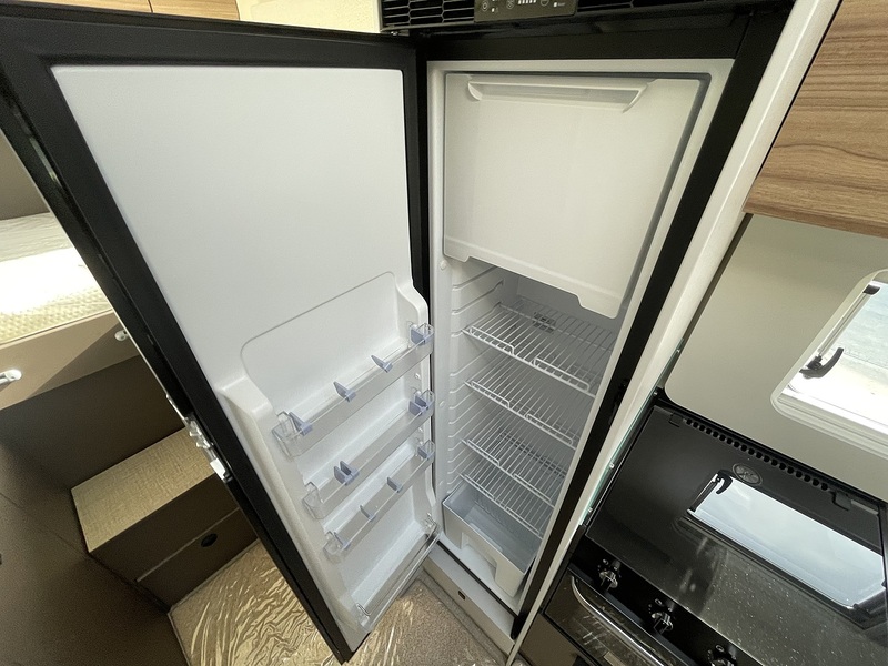 Burstner B66 2025 690TD - Large 11