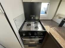 Burstner B66 2025 690TD10