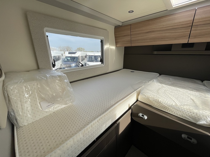 Burstner B66 2025 690TD - Large 17