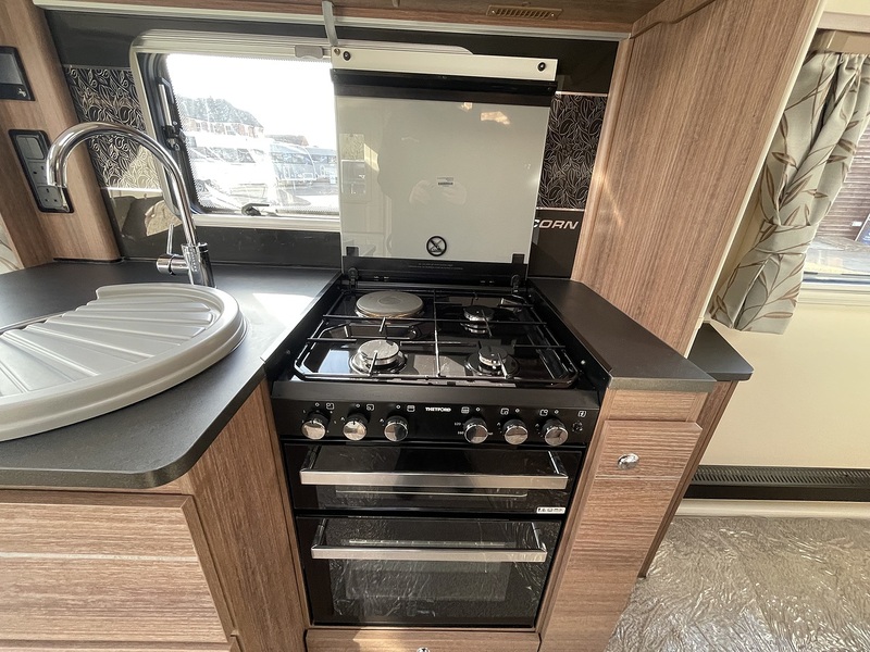 Bailey Unicorn Vigo Black Edition 2021 Caravan - Large 7