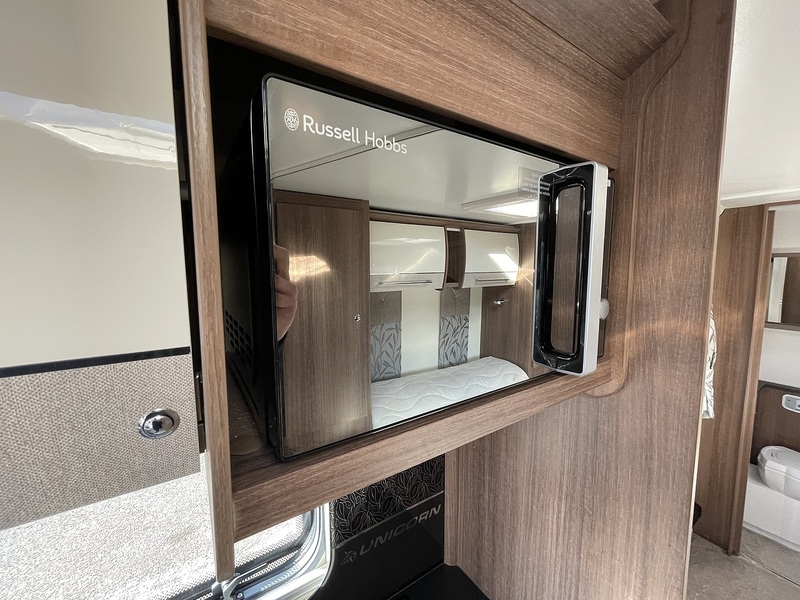 Bailey Unicorn Vigo Black Edition 2021 Caravan - Large 9