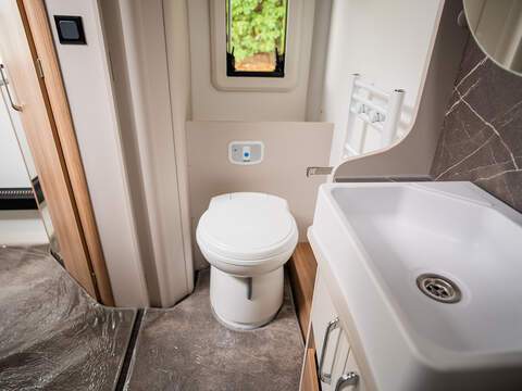 Bailey Alicanto Grande Deluxe Sintra Caravan - U2567