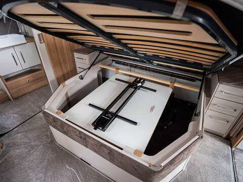 Bailey Alicanto Grande Deluxe Sintra Caravan - U2567