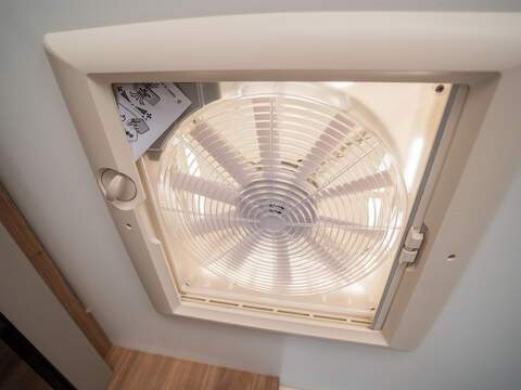 Bailey Alicanto Grande Deluxe Sintra Caravan - U2567