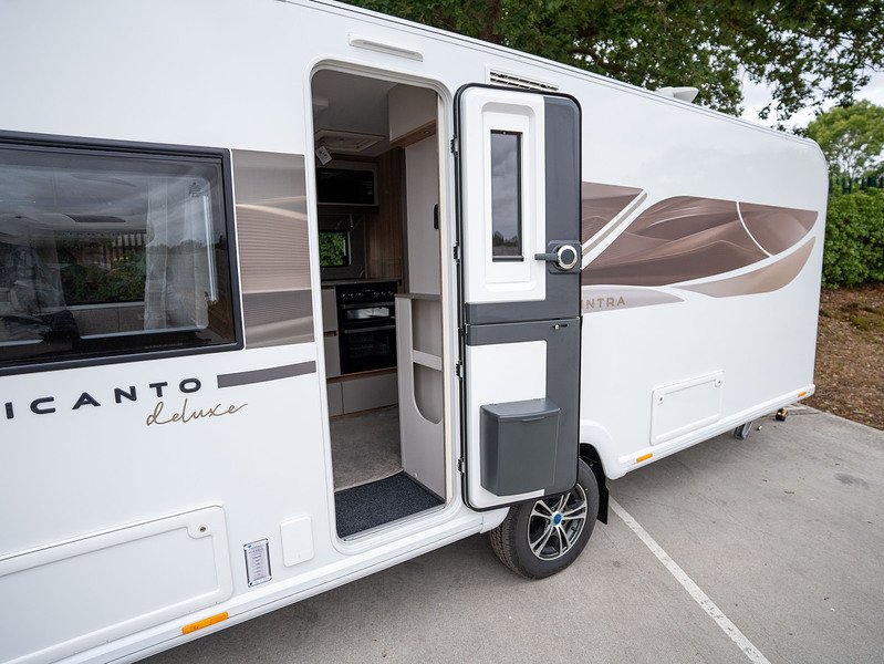 Bailey Alicanto Grande Deluxe Sintra Caravan - U2567