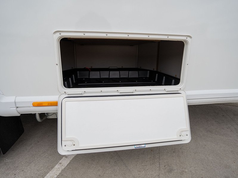 Bailey Alicanto Grande Deluxe Sintra Caravan - U2567