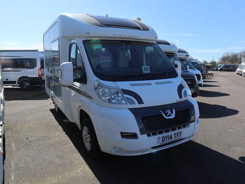 Autosleeper Nuevo EK Motorhome - U2568