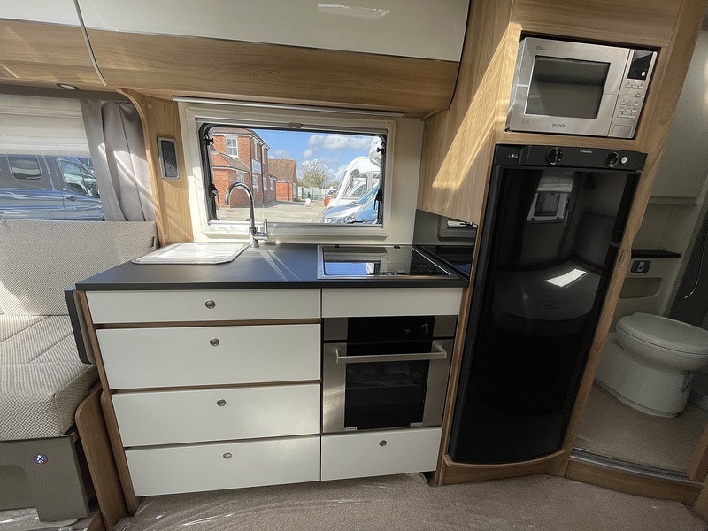 Bailey Autograph 75-2 2017 Motorhome - Large 9