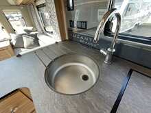 Bailey Alicanto Grande Evora 2024 Caravan7