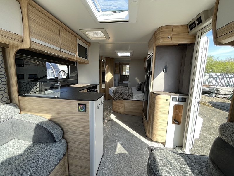 Bailey Alicanto Grande Evora 2024 Caravan - Large 3