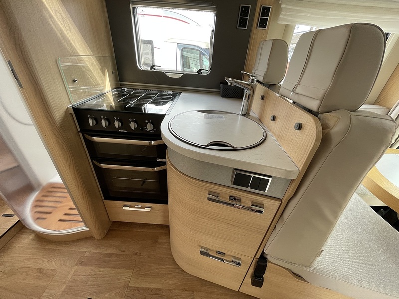 Hymer B-MC T 690 2024 Motorhome - Large 6