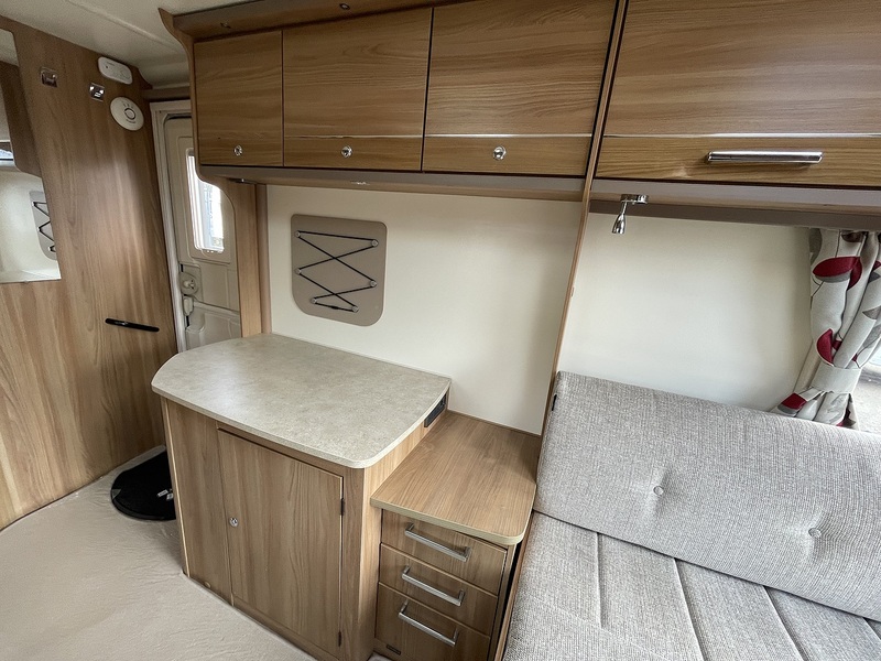 Bailey Pegasus IV Genoa 2017 Caravan - Large 10