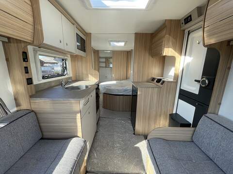Bailey Phoenix GT75 644 Caravan - U2574