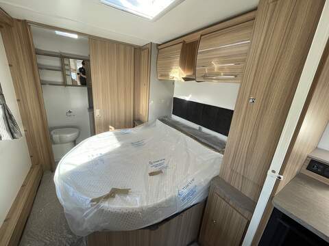Bailey Phoenix GT75 644 Caravan - U2574