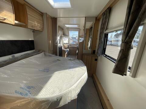 Bailey Phoenix GT75 644 Caravan - U2574
