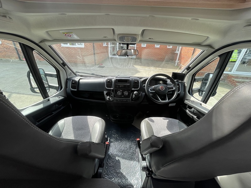 Sunlight T69L Motorhome 2022 Motorhome - Large 3