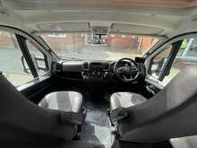 Sunlight T69L Motorhome 2022 Motorhome3