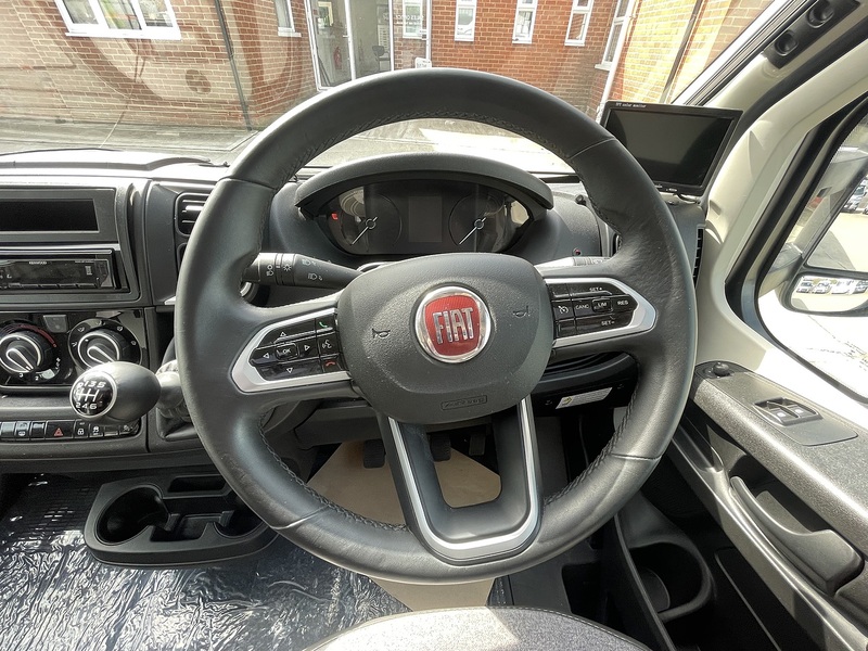 Sunlight T69L Motorhome 2022 Motorhome - Large 5