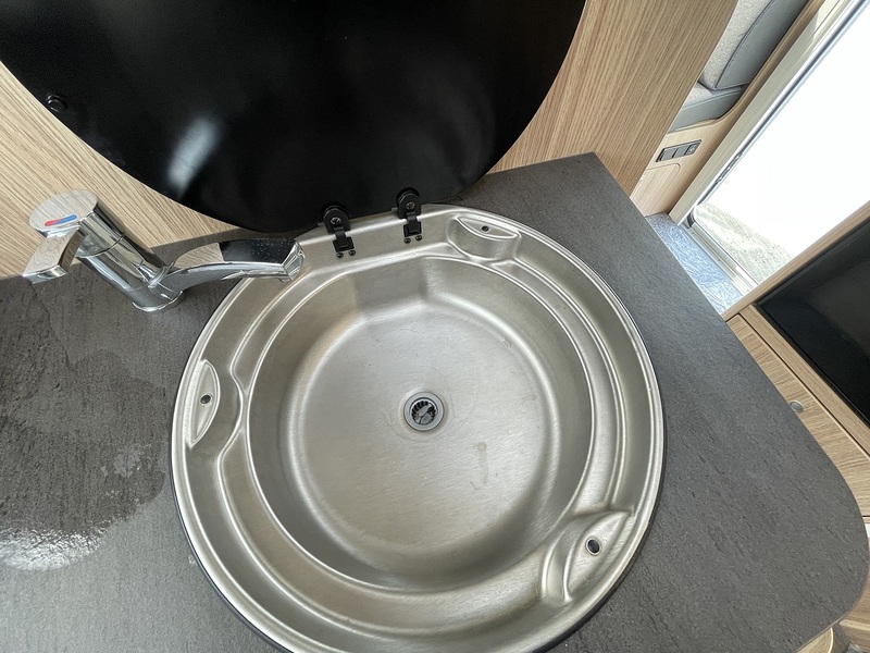 Sunlight T69L Motorhome 2022 Motorhome - Large 9