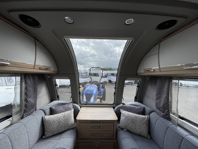 Bailey Unicorn Cadiz 2024 Caravan - Large 4