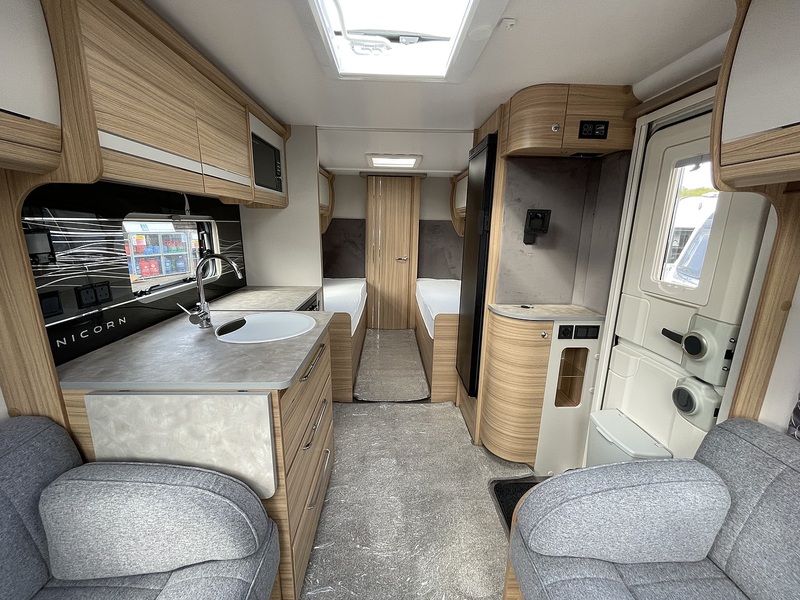 Bailey Unicorn Cadiz 2024 Caravan - Large 2