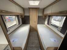 Bailey Unicorn Cadiz 2024 Caravan10