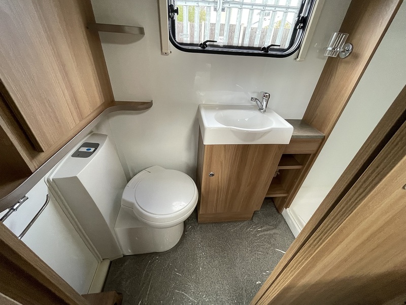 Bailey Pegasus GT70 Brindisi 2018 Caravan - Large 13