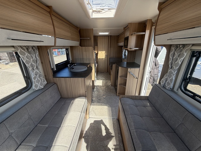 Bailey Phoenix 650 2022 Caravan - Large 2