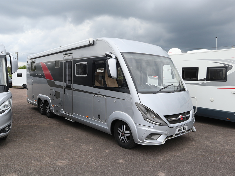 Burstner Elegance I920G 2017 Motorhome - Large 2