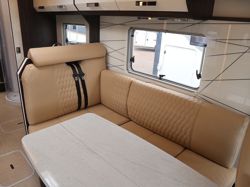 Burstner Elegance I920G 2017 Motorhome - Large 7