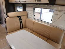 Burstner Elegance I920G 2017 Motorhome7