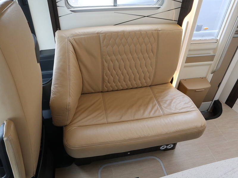 Burstner Elegance I920G 2017 Motorhome - Large 8