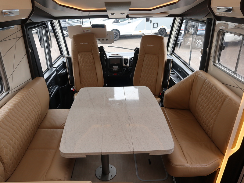 Burstner Elegance I920G 2017 Motorhome - Large 9