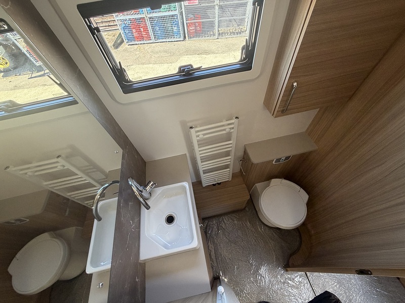 Bailey Alicanto Grande Porto 2023 Caravan - Large 24