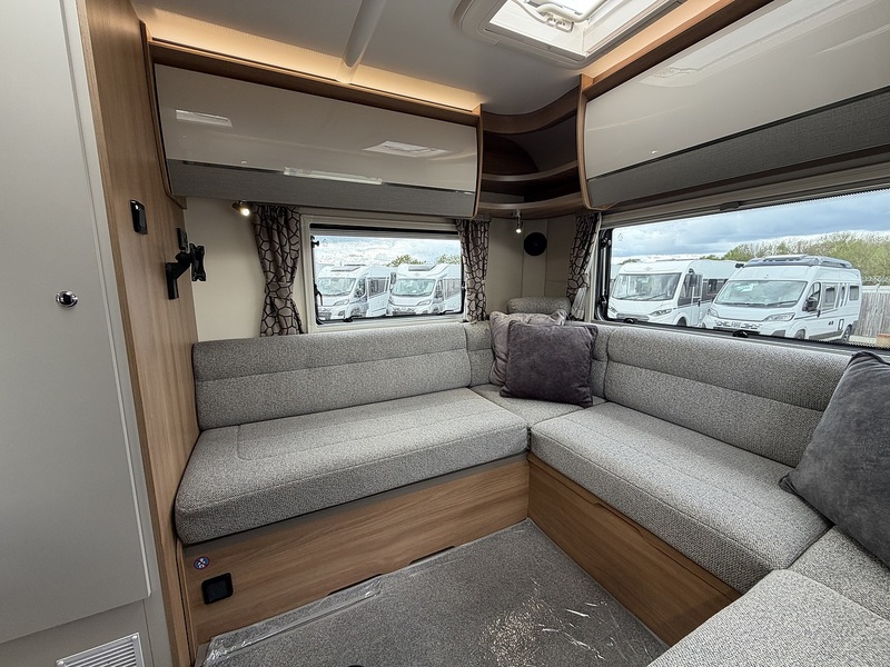 Bailey Autograph 81-6 2021 Motorhome - Large 32