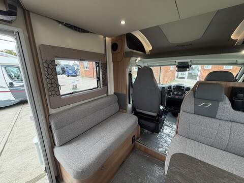 Bailey Autograph 81-6 Motorhome - U2585