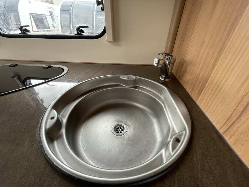 Bailey Pursuit 530/4 2014 Caravan - Large 8