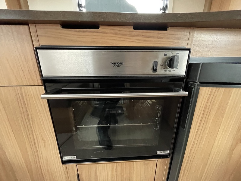 Bailey Pursuit 530/4 2014 Caravan - Large 10