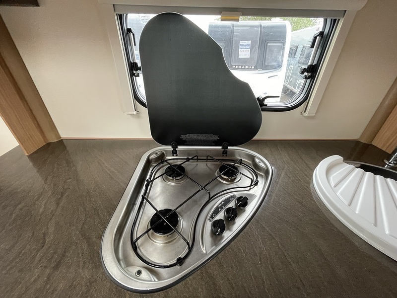 Bailey Pursuit 530/4 2014 Caravan - Large 9