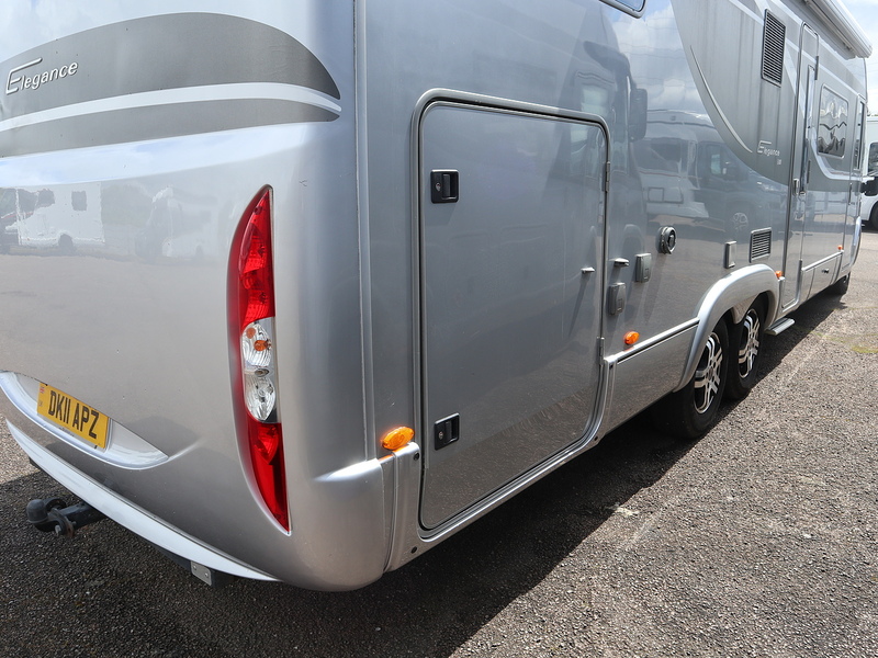 Burstner Elegance I 810 2011 Motorhome - Large 3