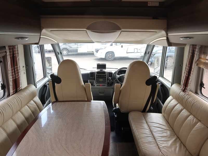 Burstner Elegance I 810 2011 Motorhome - Large 7