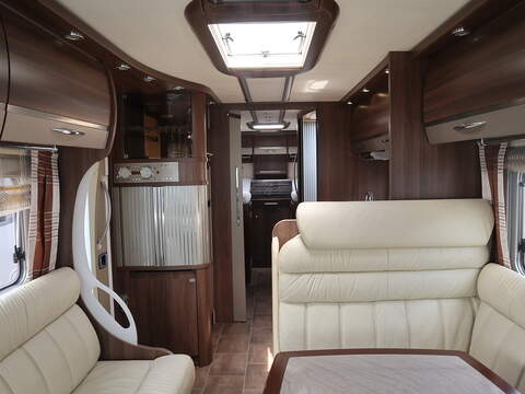 Burstner Elegance I 810 Motorhome - U2588