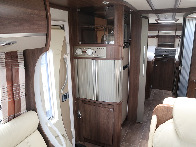 Burstner Elegance I 810 2011 Motorhome - Large 14