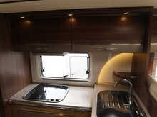 Burstner Elegance I 810 2011 Motorhome15