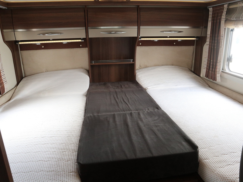 Burstner Elegance I 810 2011 Motorhome - Large 19