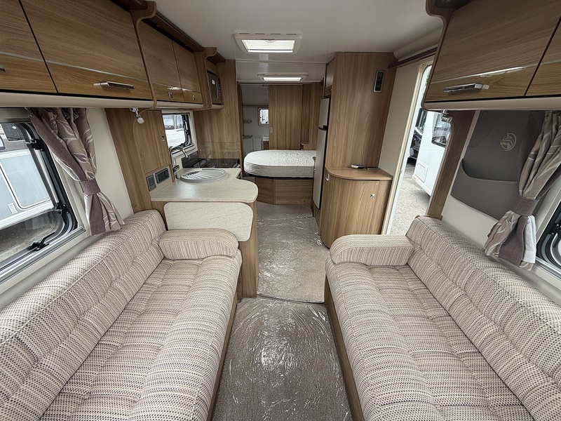 Bailey Unicorn Cartagena 2017 Caravan - Large 6