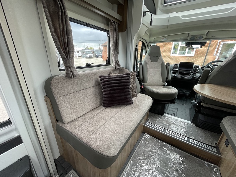 Bailey Autograph IV 72-2 2026 Motorhome - Large 8