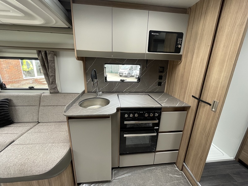 Bailey Autograph IV 72-2 2026 Motorhome - Large 10